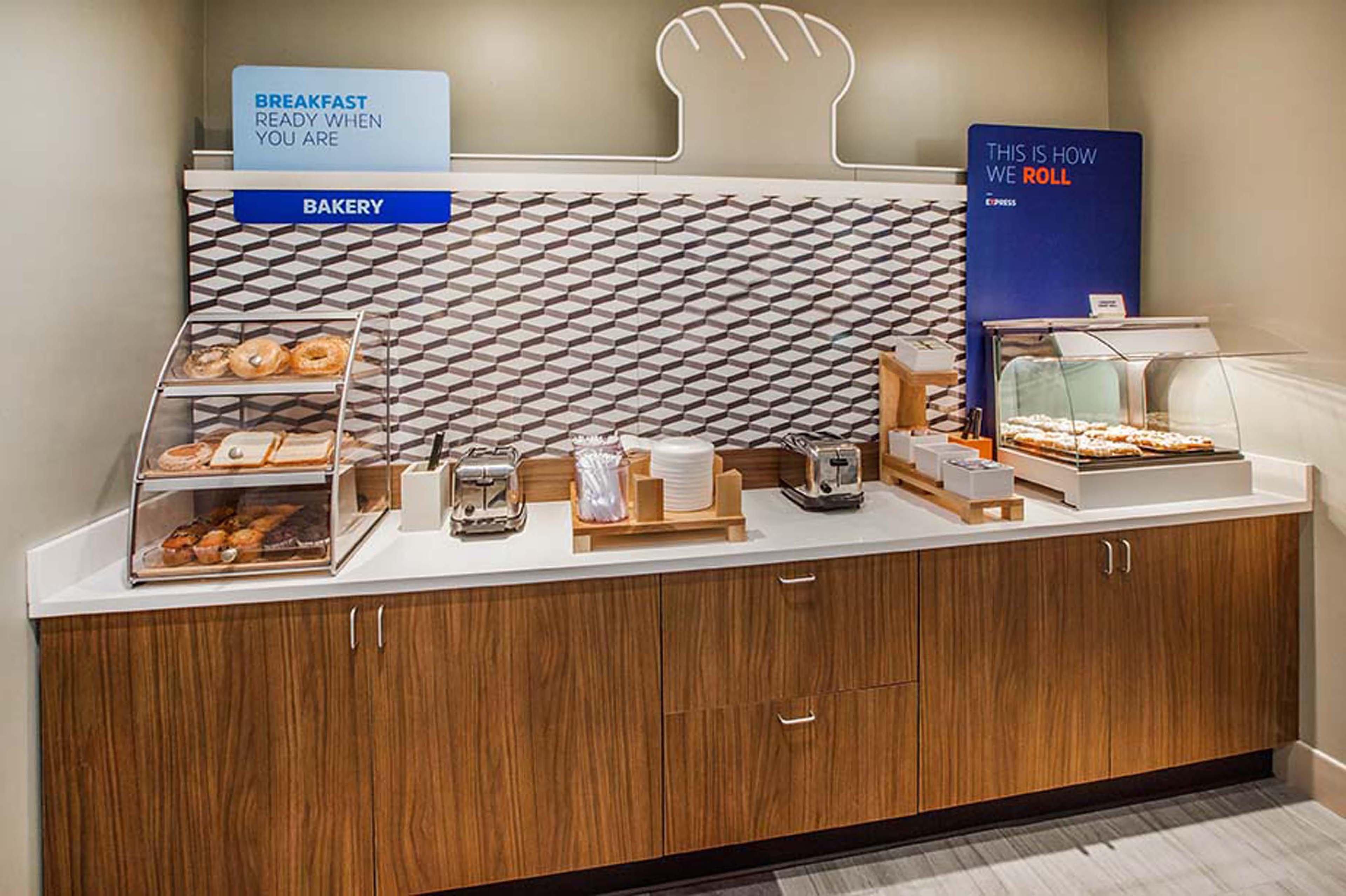 Holiday Inn Express Mount Pleasant- Scottdale By Ihg Exteriör bild