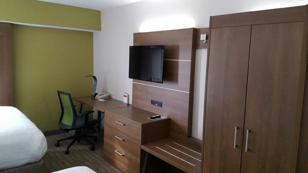 Holiday Inn Express Mount Pleasant- Scottdale By Ihg Exteriör bild