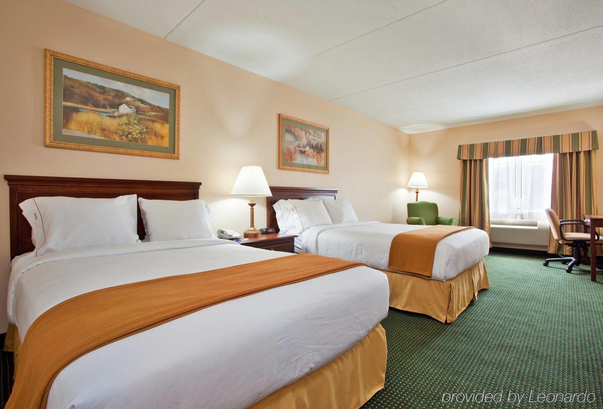 Holiday Inn Express Mount Pleasant- Scottdale By Ihg Exteriör bild